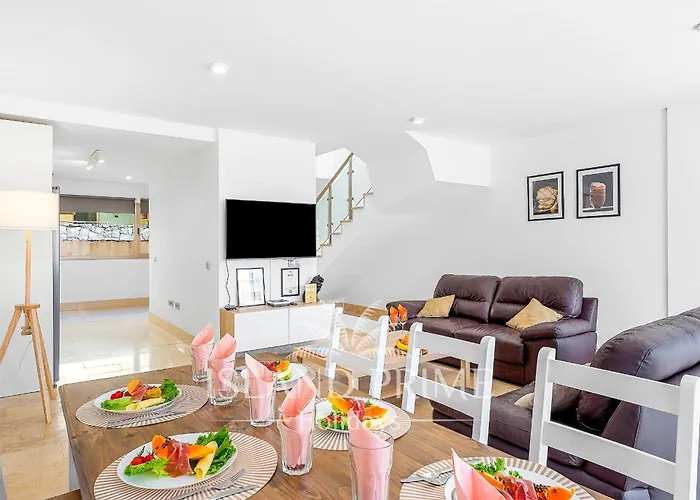 Modern Townhouse In Seaside Complex In Amarilla Golf Sbv48